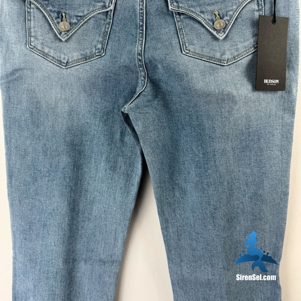 1281 NWT Hudson Straight Leg Jeans – 10 – Icy Blue - Picture 11 of 16